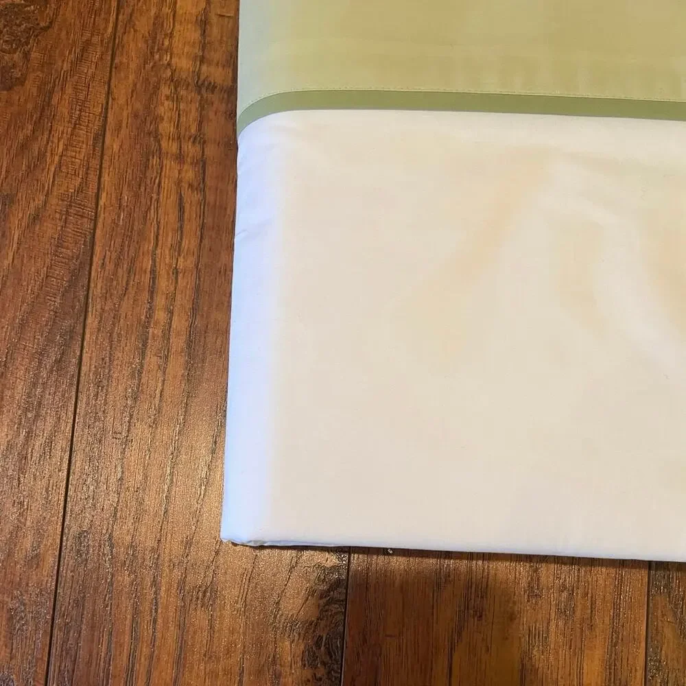 NEW Pottery Barn KING Size White With Green Border FlLAT Sheet 108”x102” Cotton